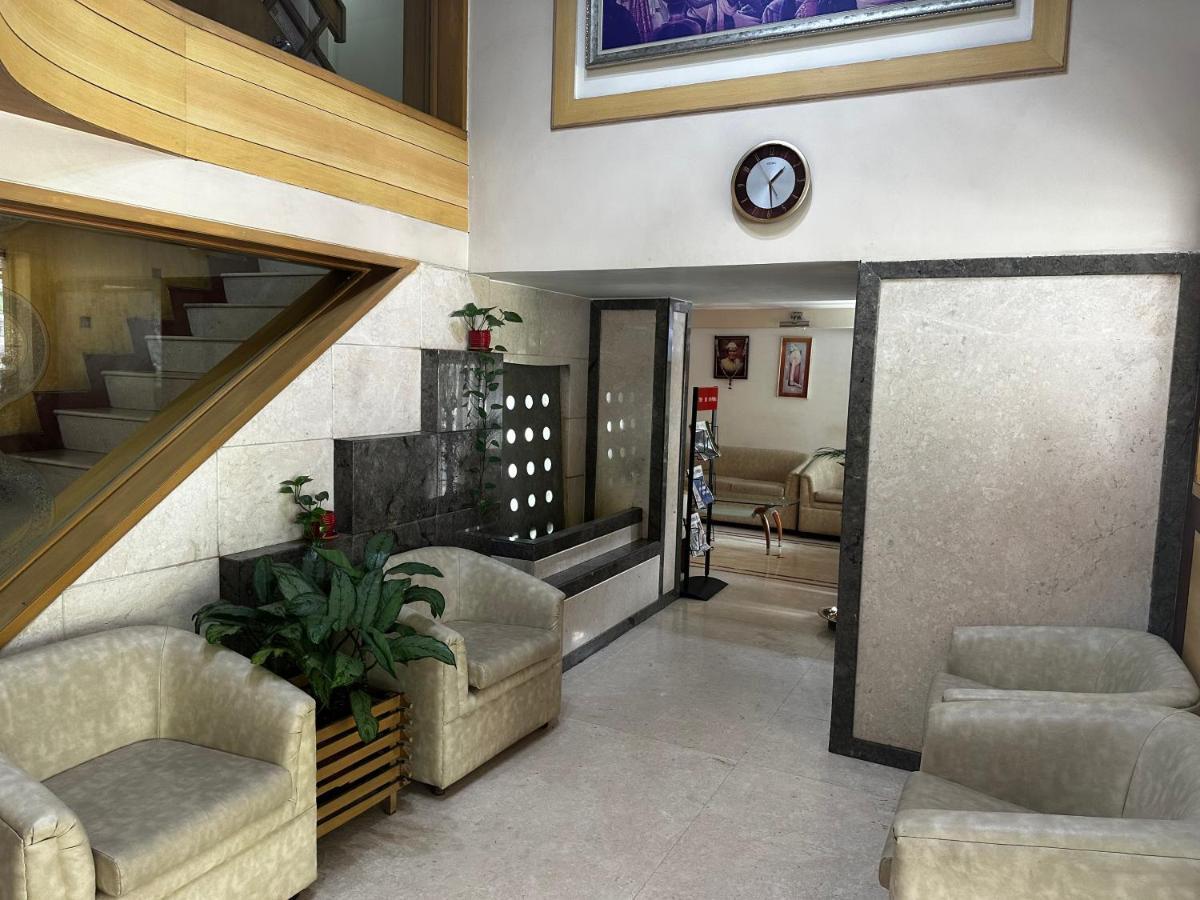 Hotel Ashirwad Pune Dış mekan fotoğraf