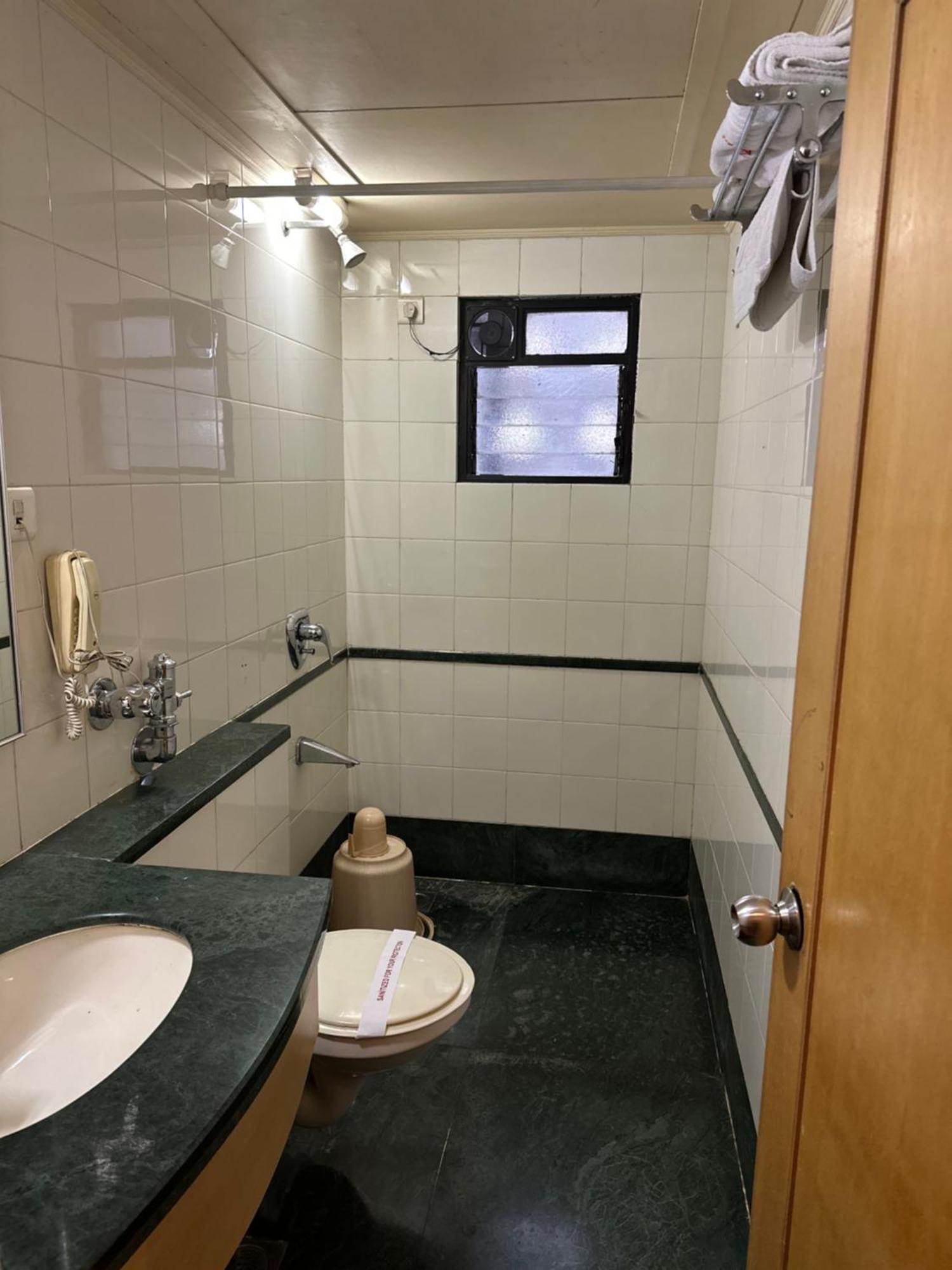 Hotel Ashirwad Pune Dış mekan fotoğraf